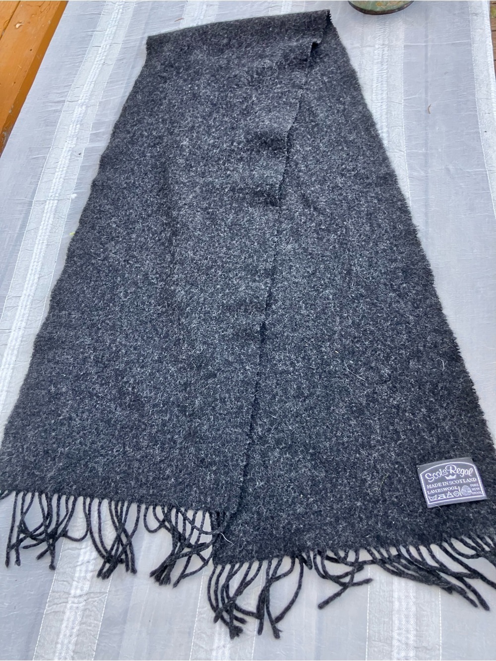 Scotland lambswool fringed scarf charcoal / black - Picture 4 of 6